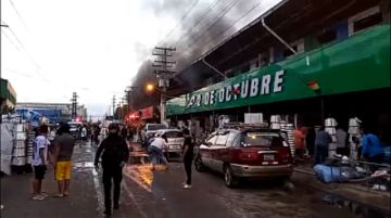 Fiscalía abre investigación de oficio por incendio en la feria Barrio Lindo
