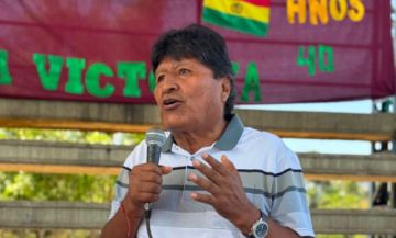 Evo Morales cuestiona trabajo de Rodrigo Paz y Mirko Sokol