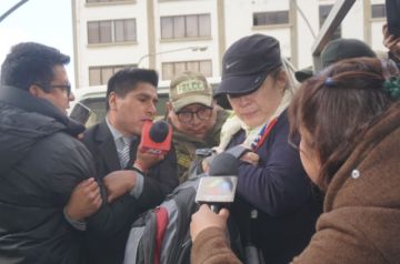 Exdirectora jurídica de YPFB Corporación ingresa a celdas policiales de La Paz
