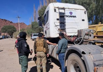 Detectan presunto desvío de 850 litros diésel durante operativo en Tupiza