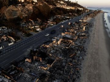 EE.UU. presenta nueva acusación contra el sospechoso de provocar un mortal incendio en Los Ángeles
