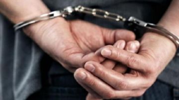 Detienen a exfuncionario de la Alcaldía de Viacha que ofrecía cargos en el Sedes de La Paz