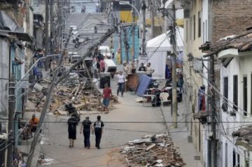 Aumenta a 294 el número de muertos y a 320 el de desaparecidos por el terremoto en Colombia