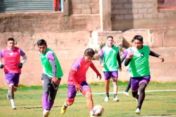 Real y Nacional se enfocan en la Copa Bolivia
