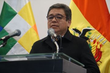 Gobierno afirma que “no tiene nada que ocultar” y garantiza que no encubrirá a Cerimedo