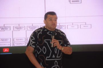 Envían a la cárcel a exsecretario de Jhonny Fernández y este le pide que dé la cara
