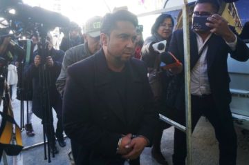 Dictan prisión preventiva por cuatro meses para exviceministro Luis Siles