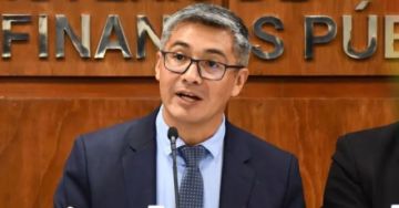 José Gabriel Espinoza retira amparo contra su censura en la ALP
