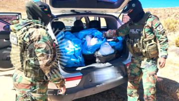 La Felcn golpea en rutas hacia Uyuni y secuestra cocaína y marihuana
