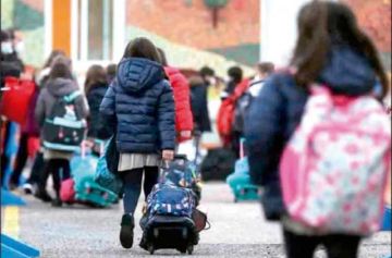 Clases presenciales retornan hoy con horario invernal ampliado