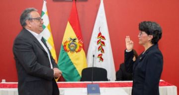Posesionan a Luz Jiménez como nueva viceministra de Educación Regular
