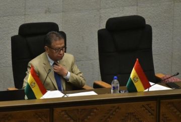 Legislativo decide no censurar al Ministro de Gobierno tras interpelación
