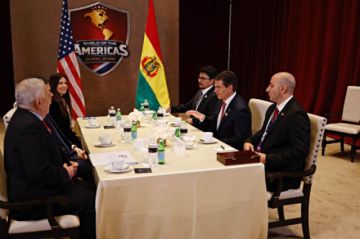 Cerimedo asistió con Paz a cumbre de Trump, según fotografía publicada por Beller