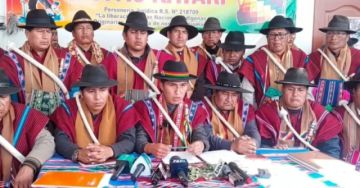Campesinos de La Paz advierten con movilizarse por falta de combustible