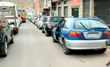 La crisis del combustible sigue golpeando Potosí y no descartan medidas