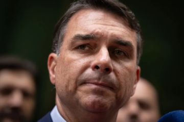Flávio Bolsonaro dice que abrirá 500.000 cupos en las cárceles de Brasil 