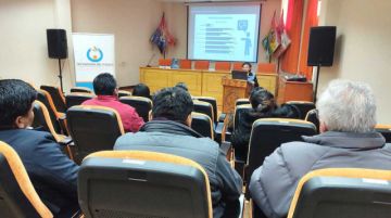 Informe defensorial visibiliza la vulneración de derechos a internos y residentes médicos