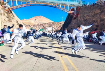 Las danzas autóctonas de Potosí  brillará en el tercer día de Ch'utillos