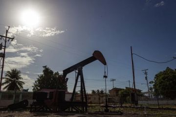 Donald Trump dice que el petróleo de Venezuela comenzará a reponer las reservas de EE.UU.