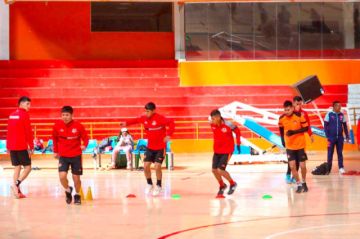Mineros y Córdova se preparan para sus próximos duelos