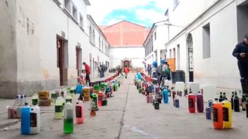 Intendencia decomisó cerca de 400 litros de bebidas alcohólicas durante Ch’utillos