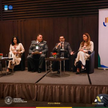 Aduana Nacional impulsa nuevo Código Aduanero y control frente al comercio electrónico