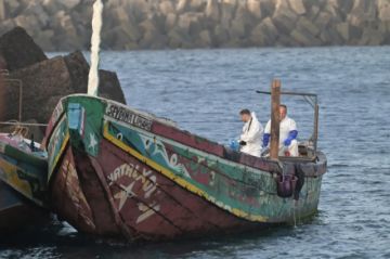 España: Más de 80 fallecidos en un cayuco a la deriva al sur de Canarias