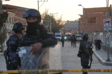 Ministro de Defensa se pronuncia sobre detonaciones en el RAM- 2 " Bolivar" en Viacha