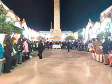 Le rindieron homenaje a la Maestra Jardinera en Potosí