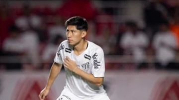Miguel Terceros reaparece en el triunfo de Santos ante Internacional