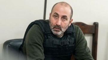 Fernando Cerimedo será trasladado a Chonchocoro este martes tras autorización judicial