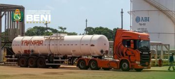 Potosí y La Paz avanzan gestiones con privados para importar combustible