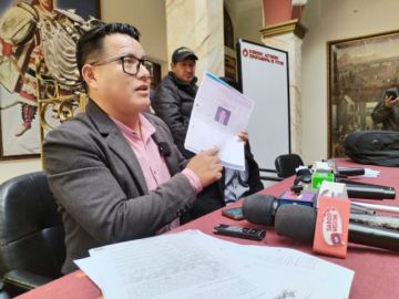 En el Sedes contrataron a un muerto para cumplir funciones