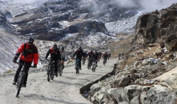 Impulsan potencial turístico para la ruta Zongo en La Paz