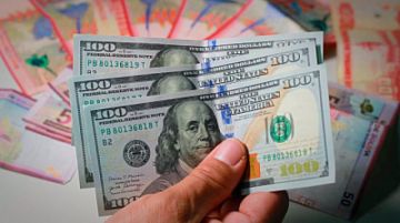 Cotización del dólar cae a Bs 10,99 tras tocar los Bs 12,64