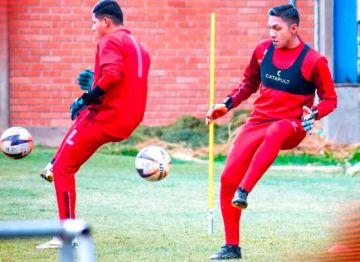 Los arqueros en una de las prácticas.