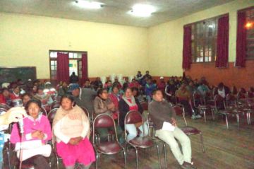 Padres de familia analizarán la entrega del desayuno escolar