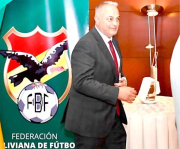 ¿Liga boliviana se jugará con árbitros extranjeros?