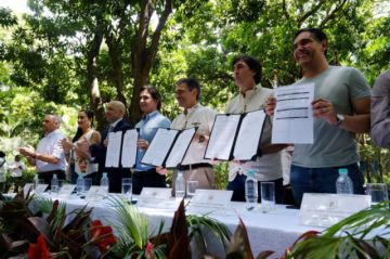 Gobierno y Alcaldía de Santa Cruz sellan convenios por Bs 1.100 millones para obras