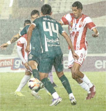 Independiente vuelve a fallar en casa