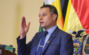 Edmand Lara pide “ajustar los cinturones a los funcionarios” con menos salario