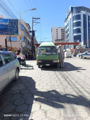Transporte en la ciudad de Potosí sale en medio de amenazas