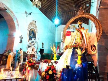 Celebran a Nuestra Señora de La Merced con fe en misa