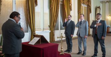 Canciller posesiona a tres viceministros