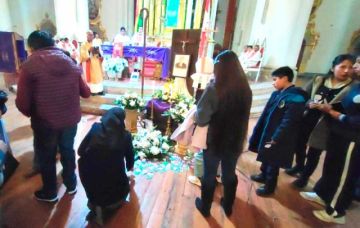 La población se despidió de quien fue obispo en Potosí.