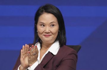 Keiko Fujimori sube en 29 dólares el salario mínimo en Perú