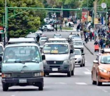Choferes paran parcialmente y Gobierno convoca a diálogo