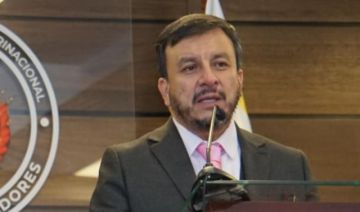 Justicia ordena levantar el arraigo del exministro Medinaceli
