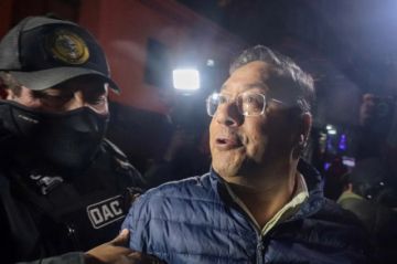 Un juez en Bolivia dicta que el expresidente Arce siga en prisión preventiva pese a su enfermedad