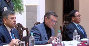 Presidente Paz promulga ley que libera a gobernaciones del pago de prediarios